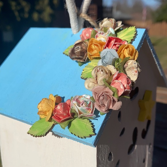 IT’S SPRINGTIME! Handpainted Decorative Birdhouse - Picture 2 of 6